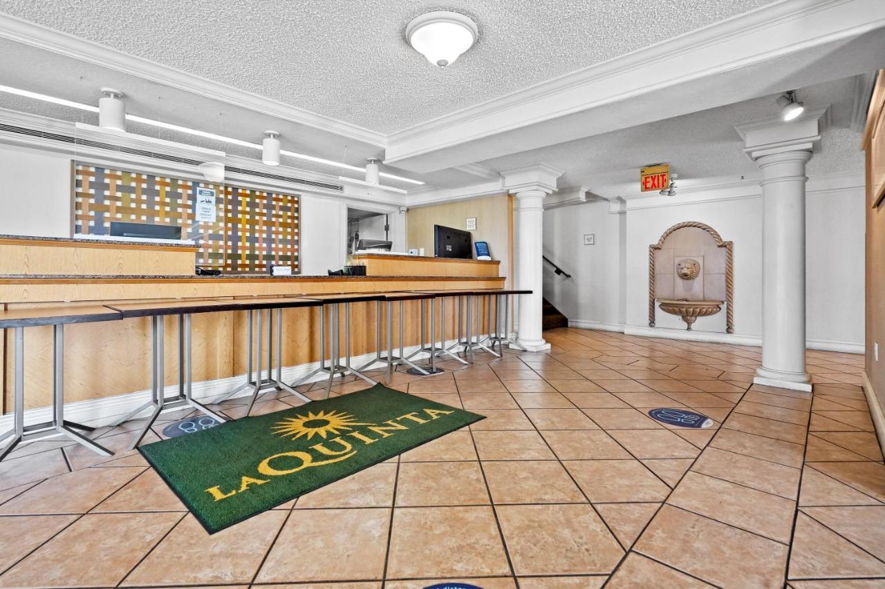 La Quinta Inn By Wyndham Costa Mesa Orange County Esterno foto