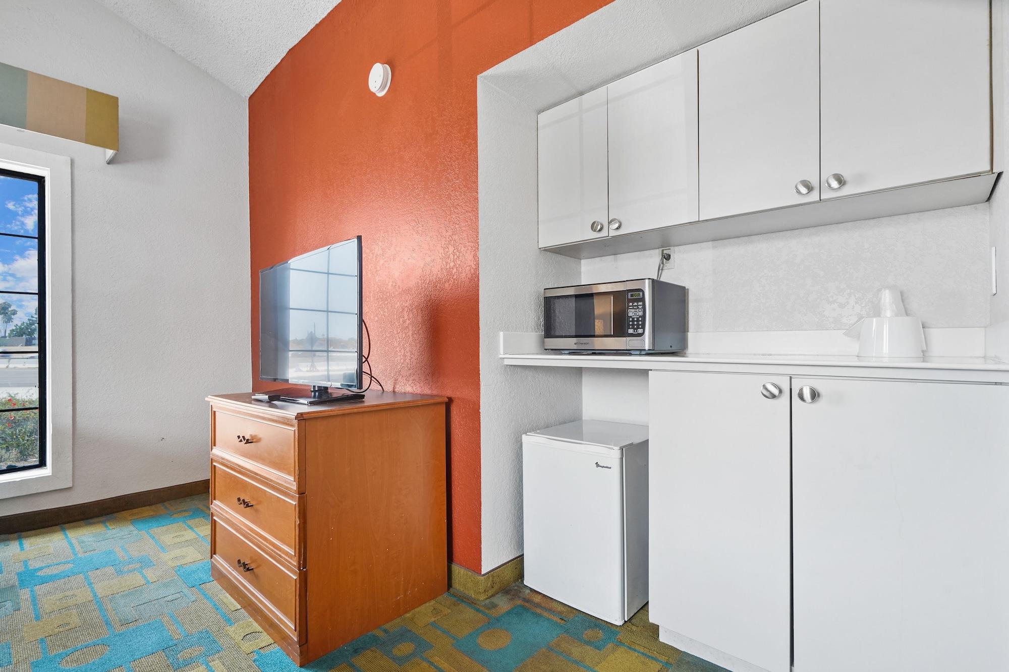 La Quinta Inn By Wyndham Costa Mesa Orange County Esterno foto