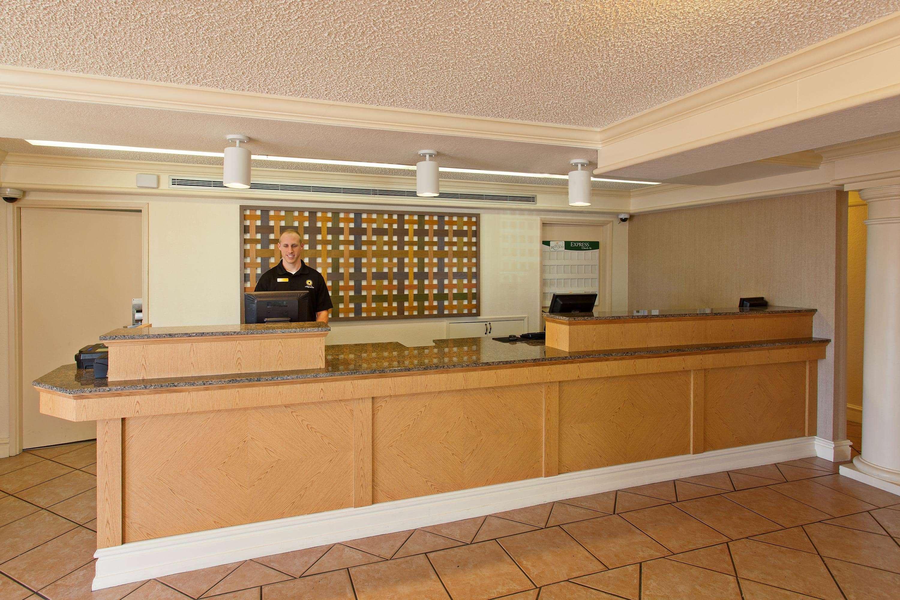 La Quinta Inn By Wyndham Costa Mesa Orange County Esterno foto