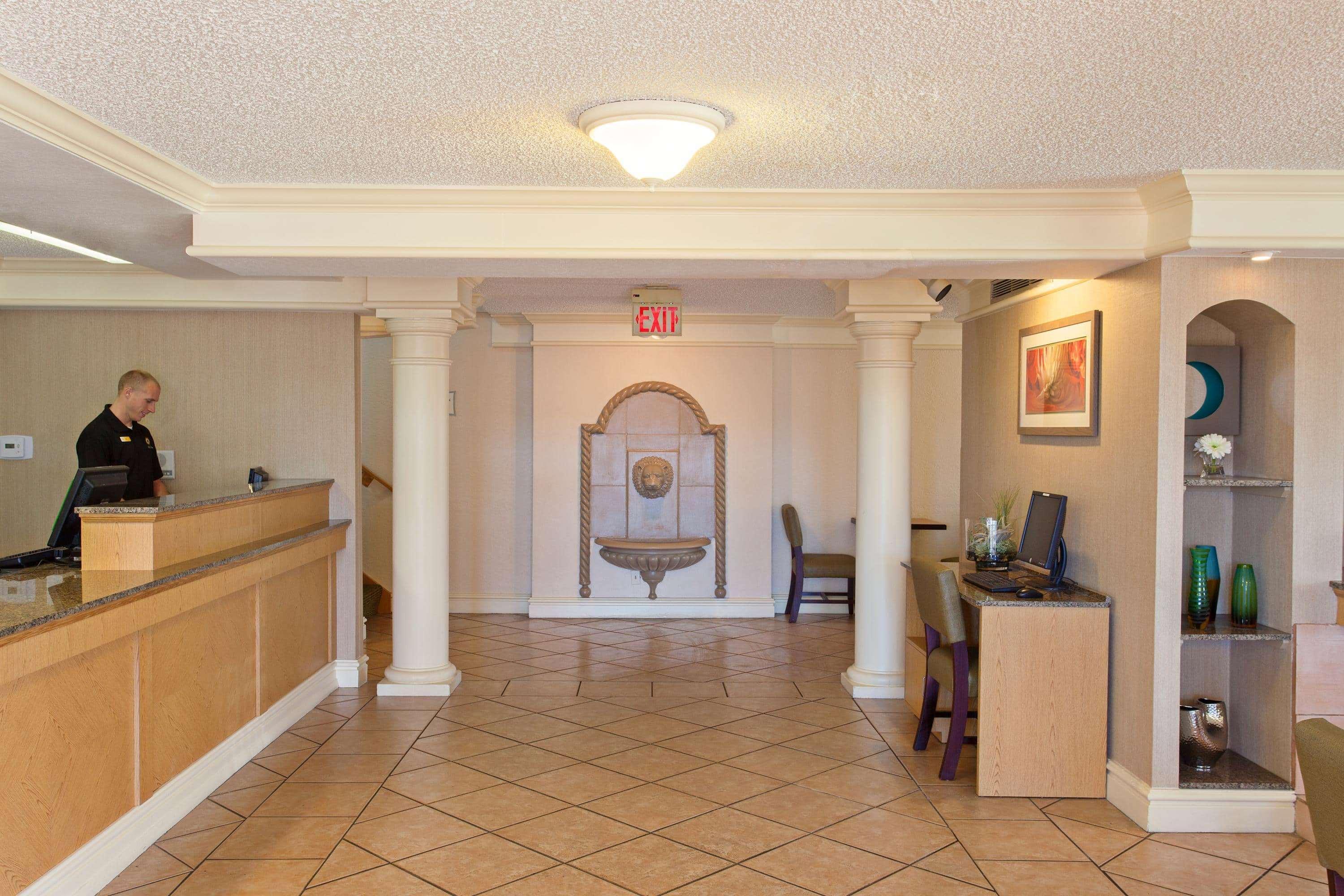 La Quinta Inn By Wyndham Costa Mesa Orange County Esterno foto